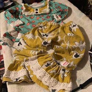 Boutique Girls 2- Pc Set!